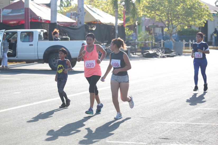 carrera-mujeres-celebracion